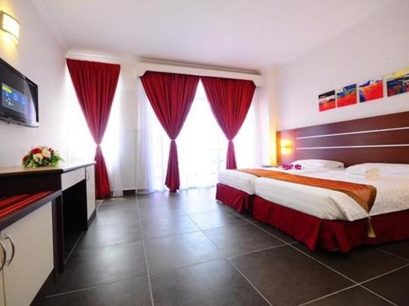 Bella Vista Express Hotel Pantai Cenang  Extérieur photo