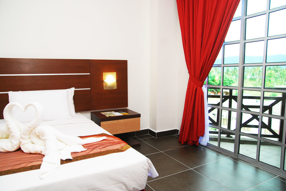 Bella Vista Express Hotel Pantai Cenang  Extérieur photo